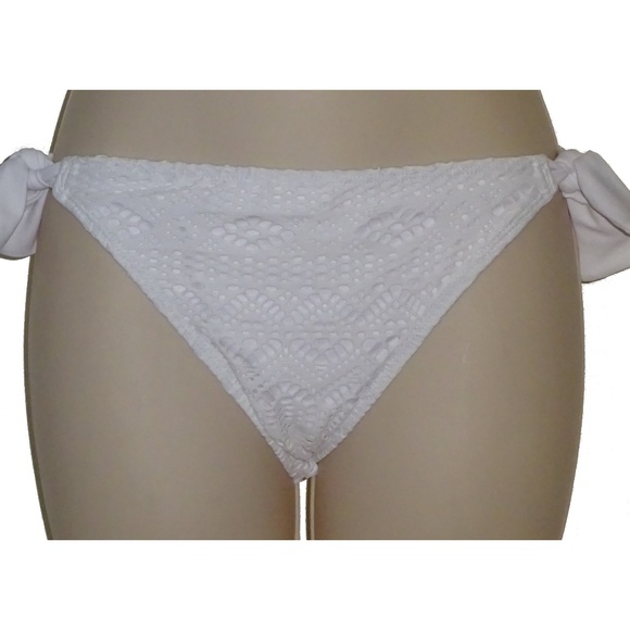 Hula Honey Other - Hula Honey white crochet bikini bottom S Hula Honey Other - Hula Honey white crochet bikini bottom S